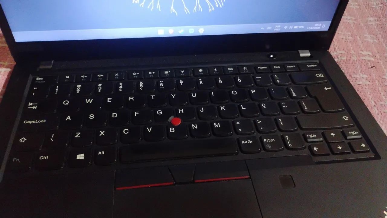 Lenovo ThinkPad t495 - Foto 2