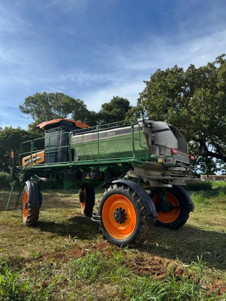 Semeadora Adubadora Autopropelida Stara Hercules 4.0 - Foto 5