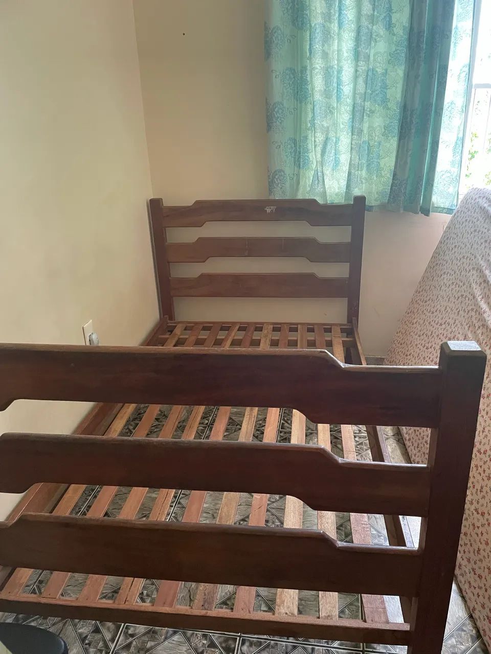 Cama de madeira solteirão  - Foto 2