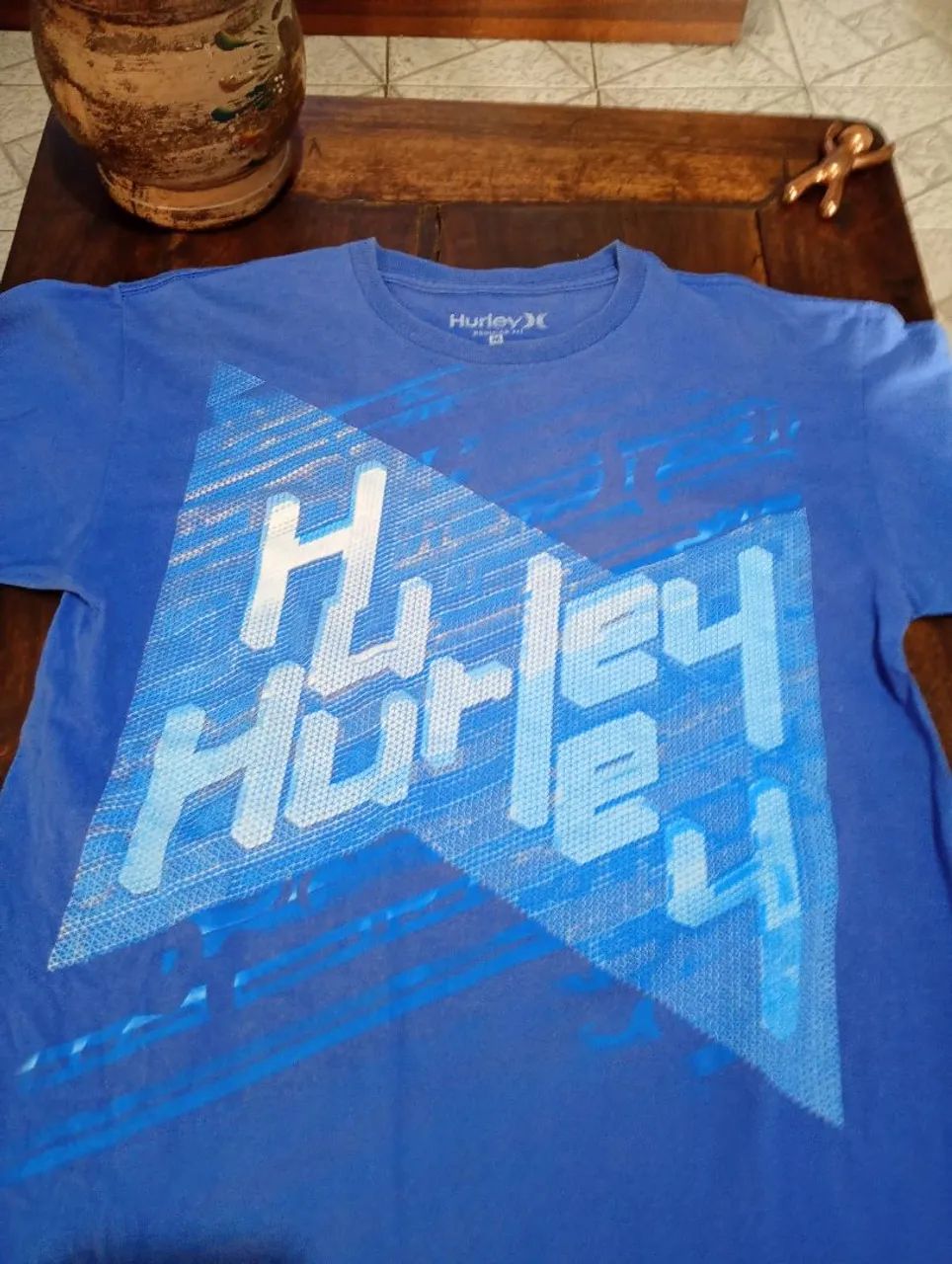 Camiseta da HURLEY.  M  - Foto 3