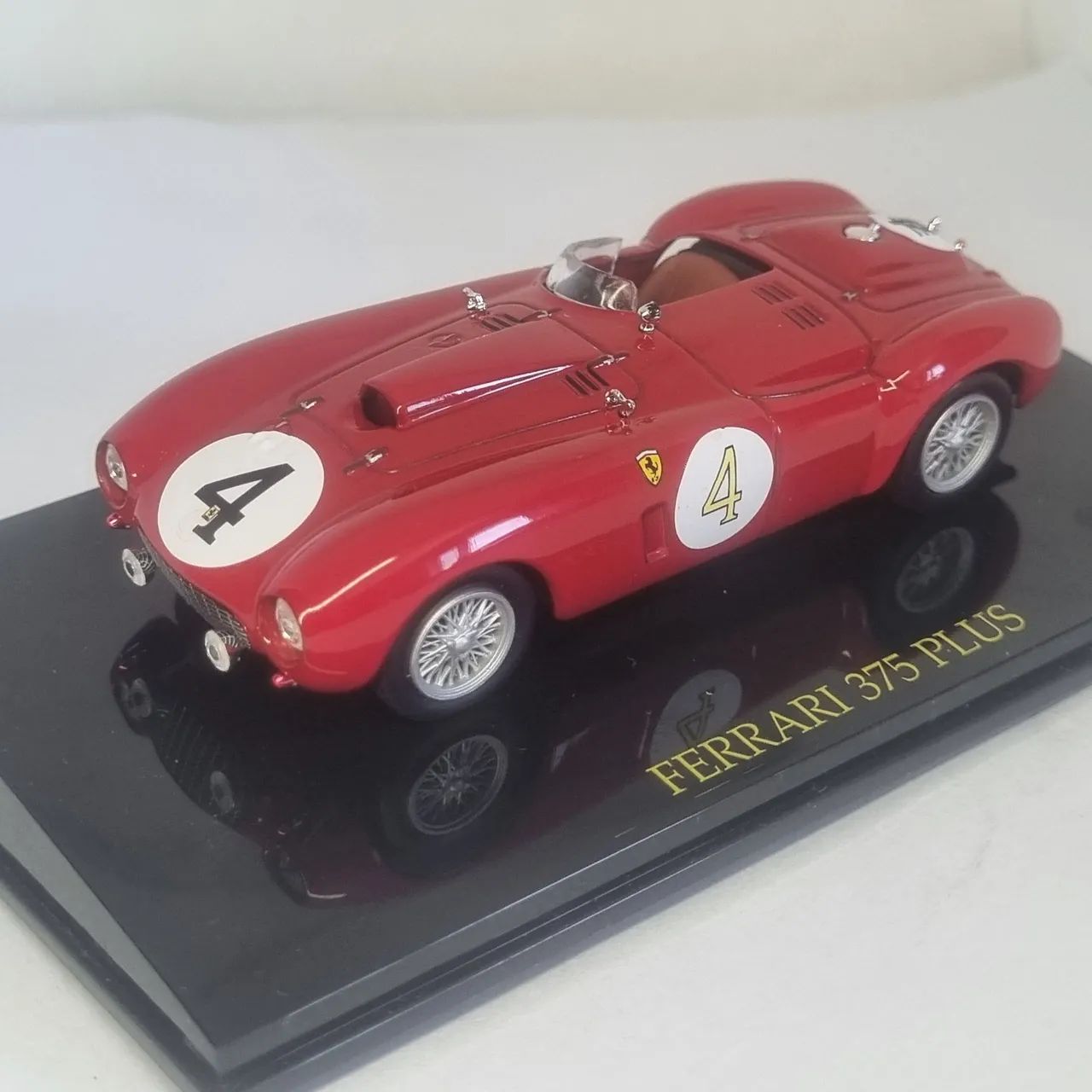 Ferrari 375 coleção 1:43 - Foto 4