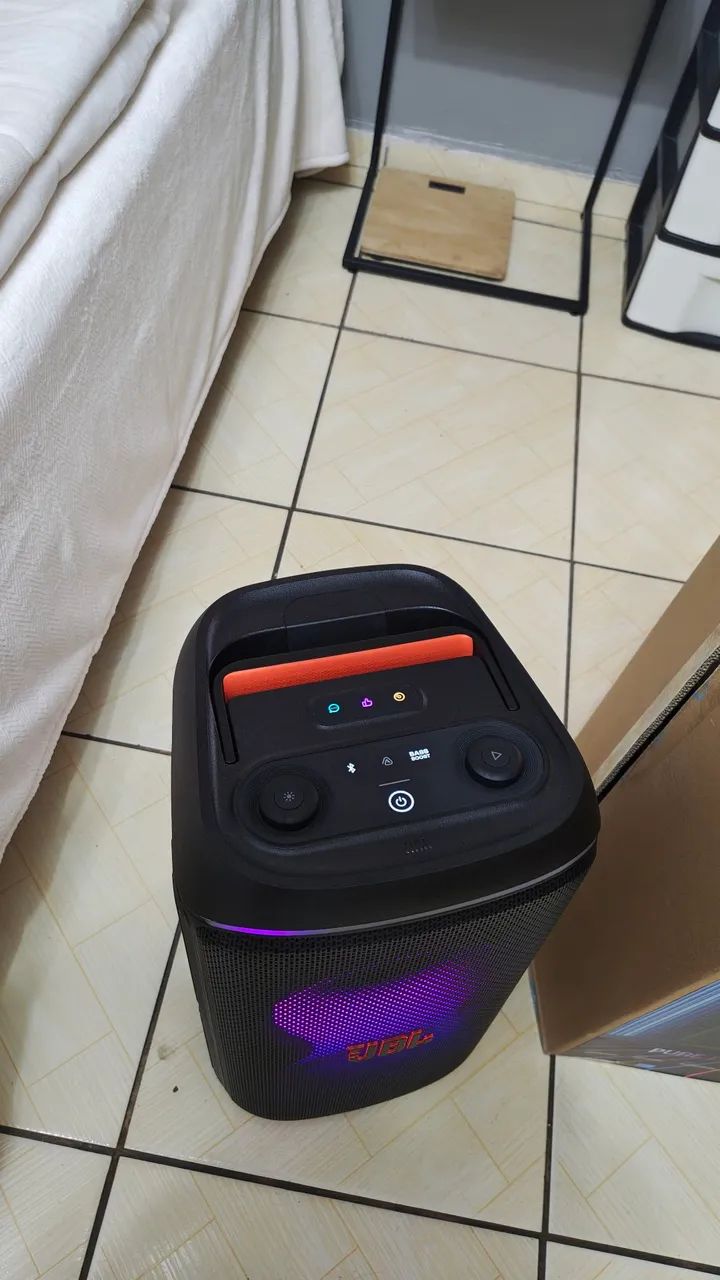 JBL partybox 120, apenas três meses de uso, nova com garantia. - Foto 3