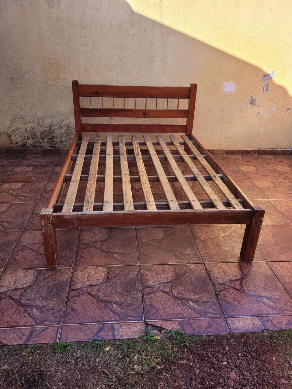 Cama de casal madeira 
