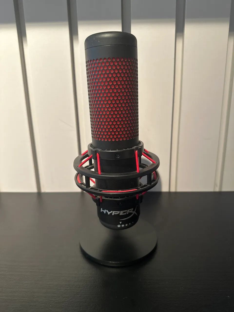 Hyperx quadcast seminovo