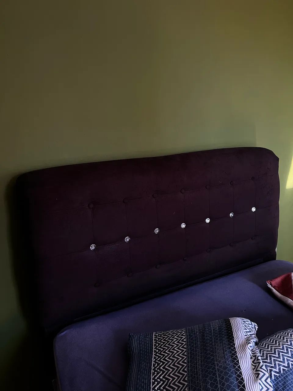 Cabeceira estofada cama box de casal 