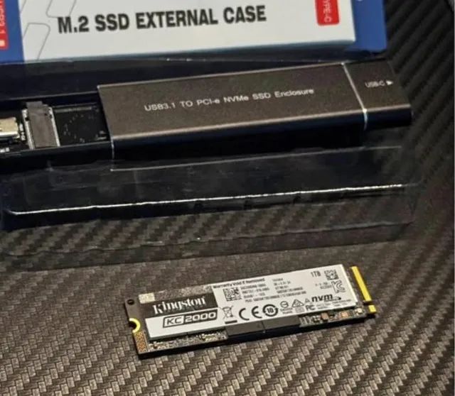 SSD 1TB Kingston (Acompanha case USB)