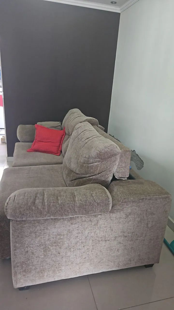 Vendo sofá e mesa