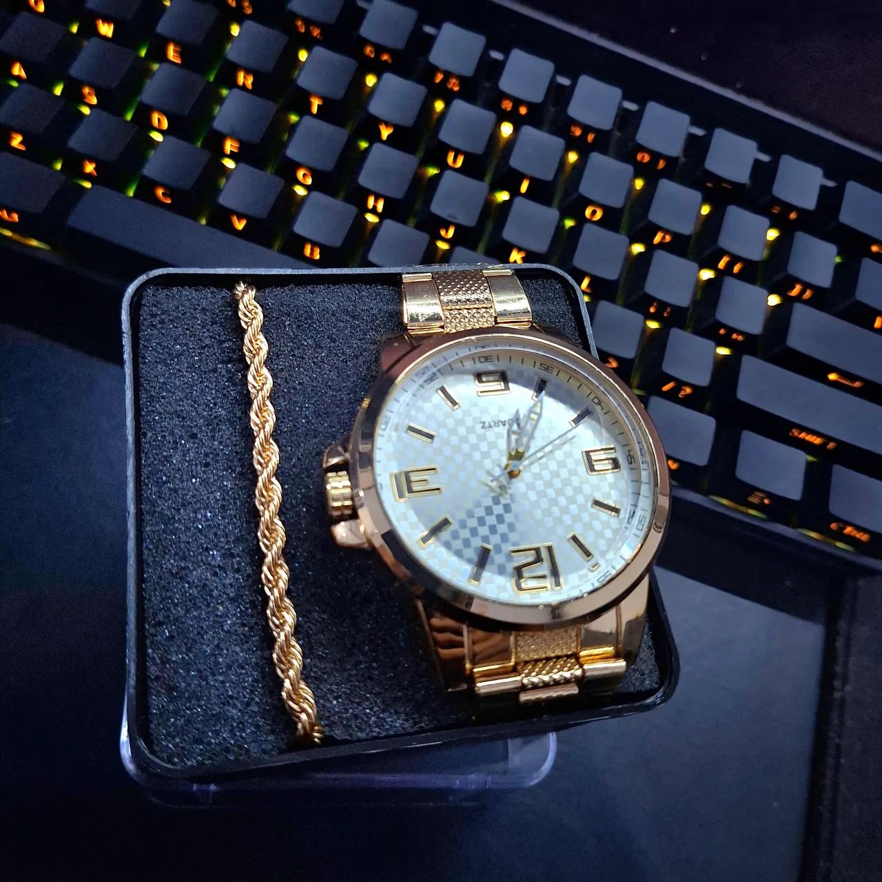 KIT RELÓGIO MASCULINO + PULSEIRA - ESTILO E PRESENÇA - Foto 2