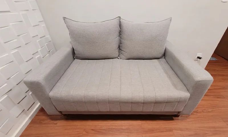 Sofá 2 Lugares Moderno - Excelente Estado | R$ 550  - Foto 2