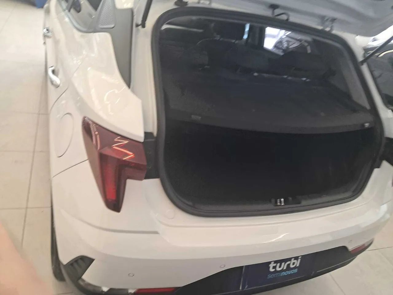 Hyundai HB20 Limited 1.0 TB Flex 12V Aut., foto 6 de 10