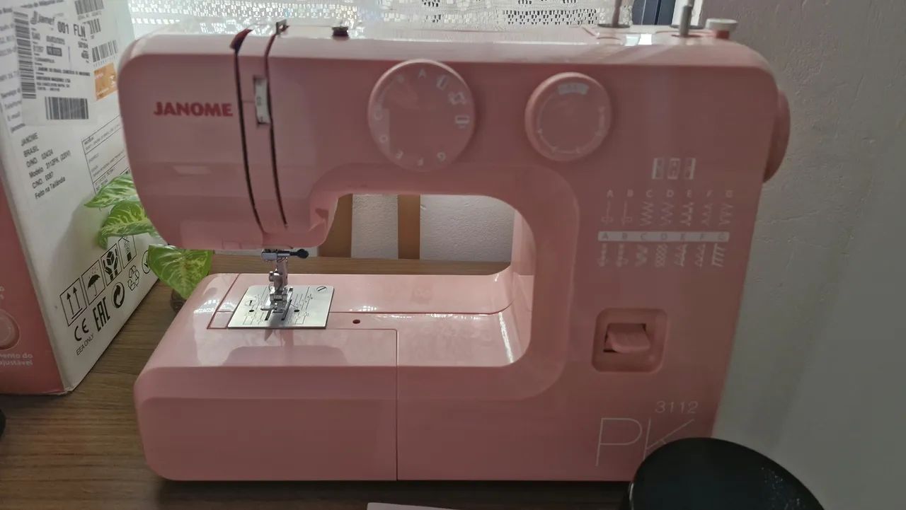 MAQUINA DE COSTURA  - Foto 2