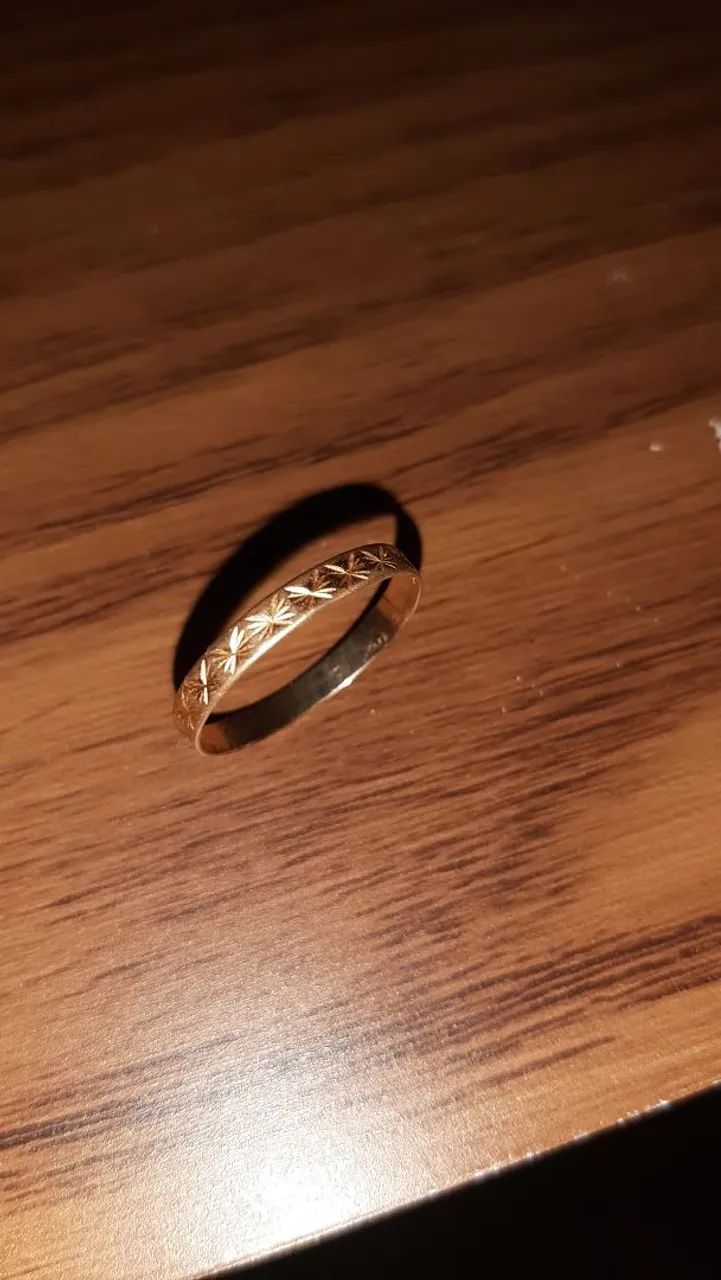 Vendo aliança ouro  - Foto 2