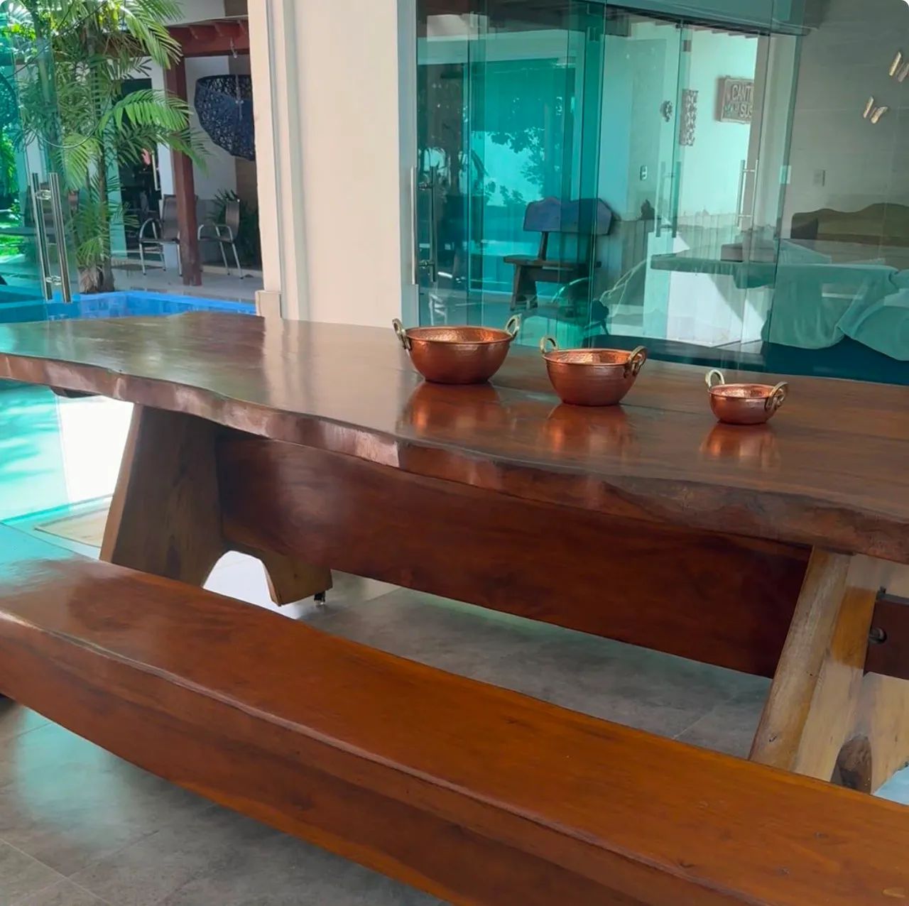 Mesa de jatoba com 2 bancos - Foto 3