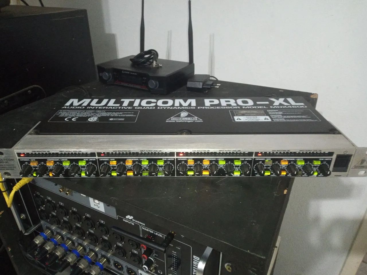Compressor,limiter,expander da berhinger.