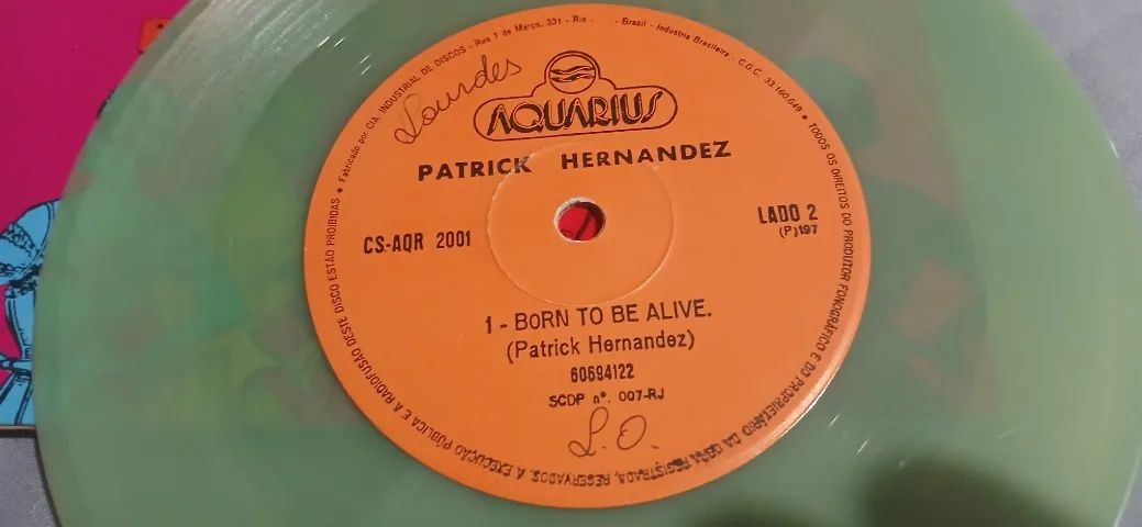Compacto EP Patrick Hernandez - Sucesso de 1979 - Born to be Alive - Foto 3