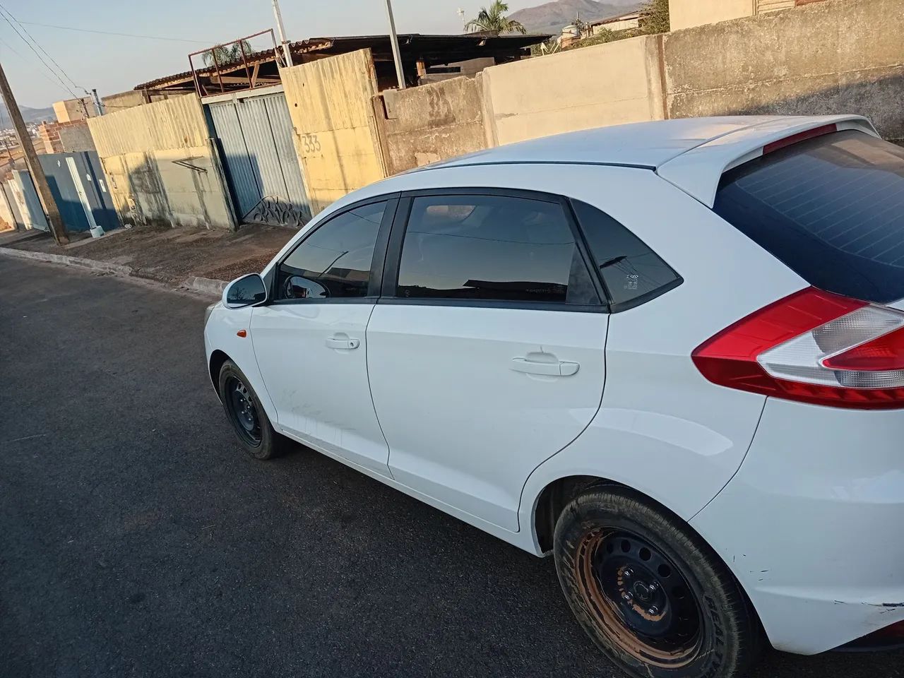 Chery Celer Hatch 1.5 16V Flex 5P 2015 - Foto 2