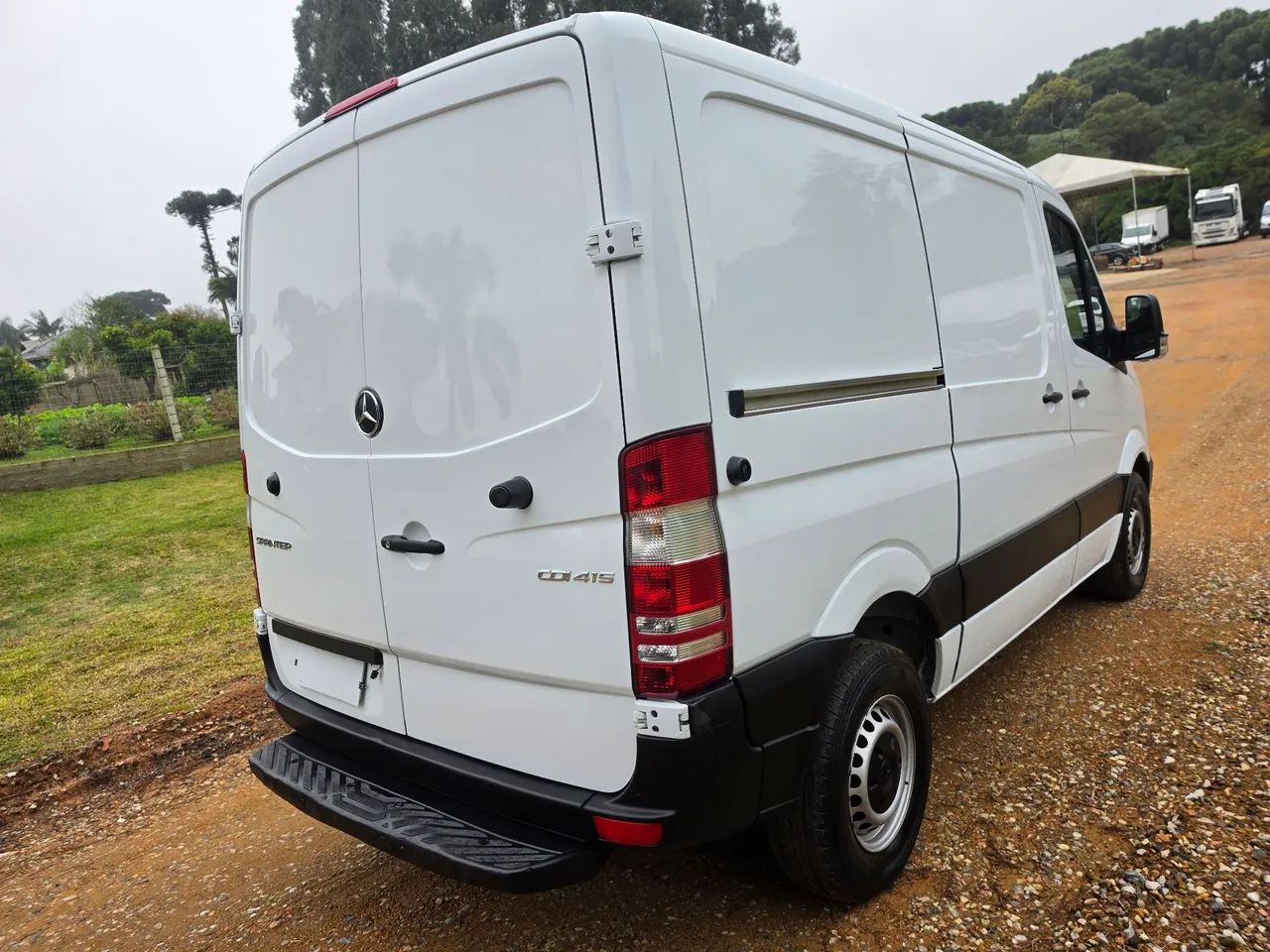 Sprinter 415 Refrigerada 19/19  - Foto 4