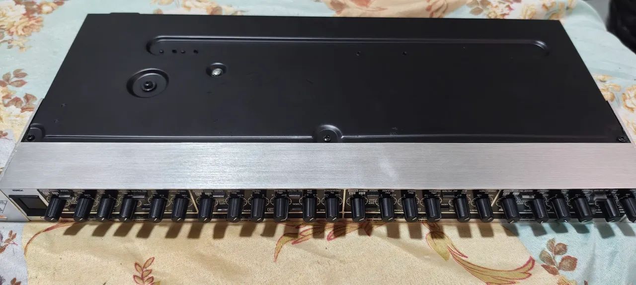 MULTIGATE PRO BEHRINGER XR4400 - Foto 3