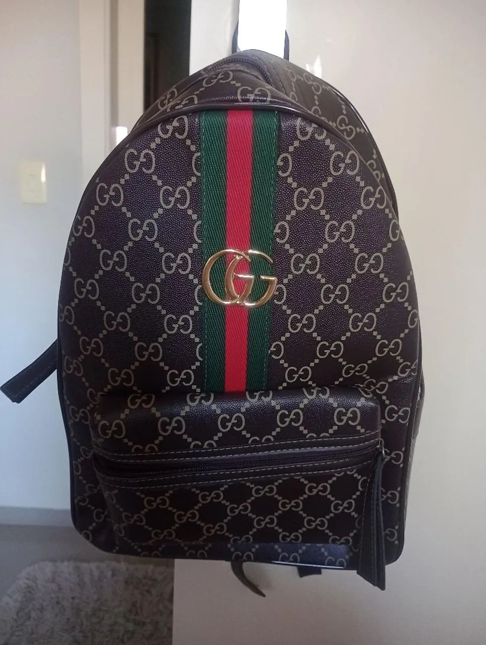 Mochila novíssima e moderna - Foto 2