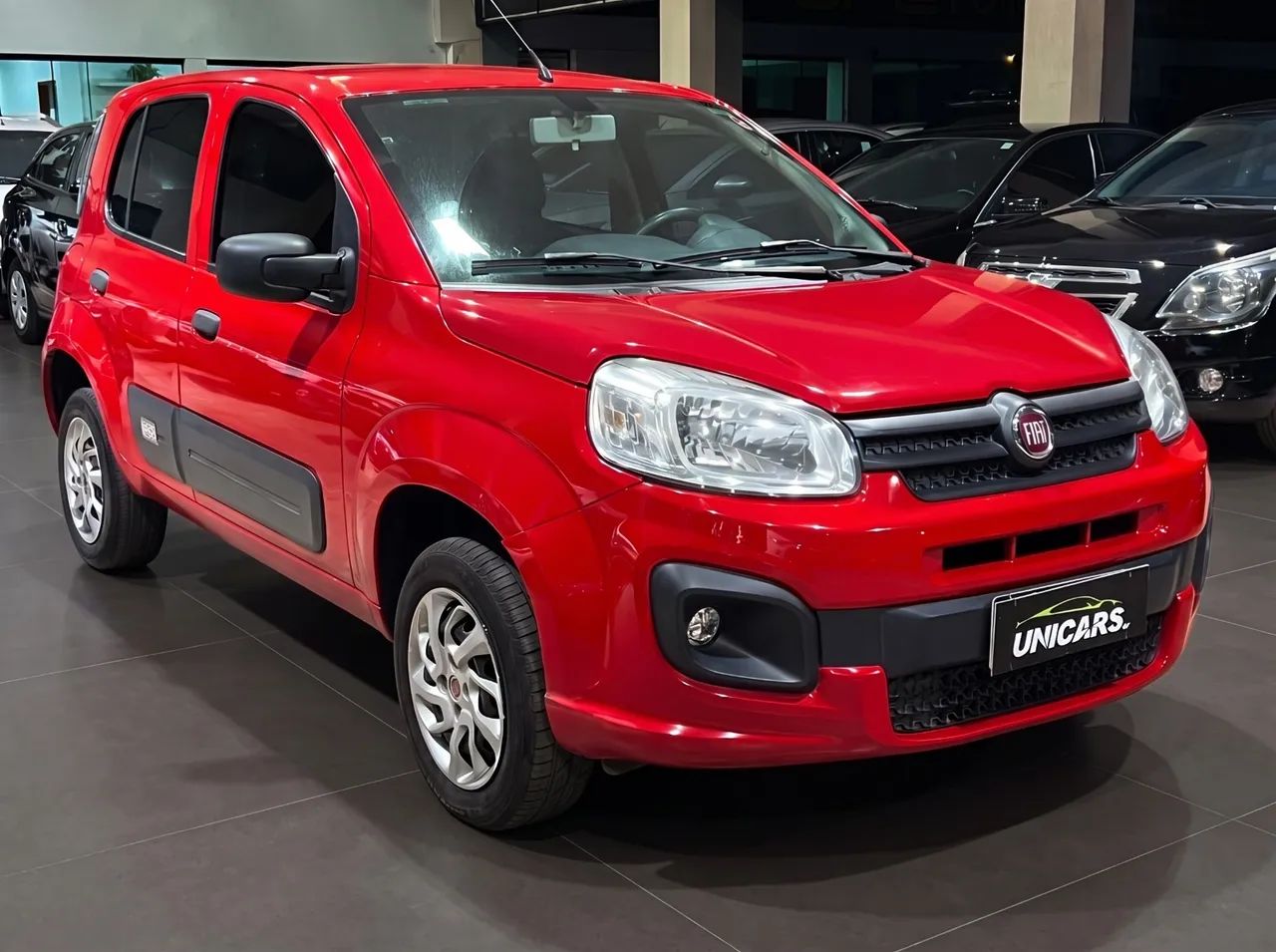 Fiat Uno UNO ATTRACTIVE 1.0 Flex 6V 5p 2017