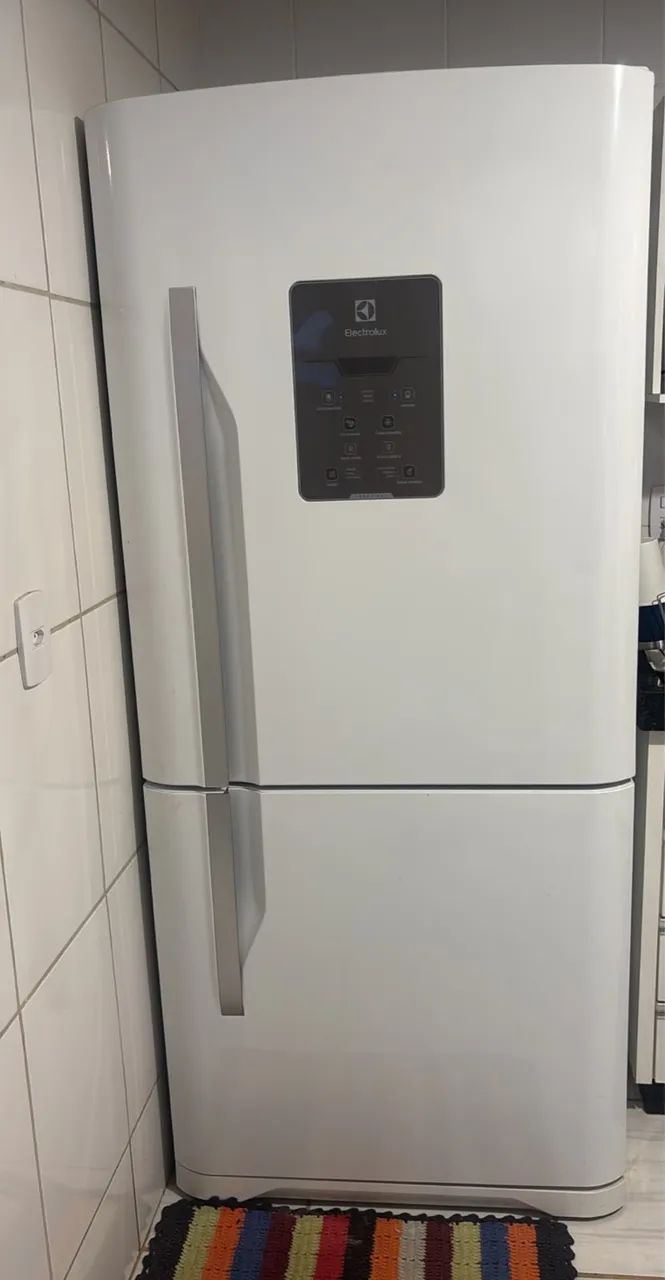 Geladeira Eletrolux Duplex 598 litros em Perfeito estado - Foto 2