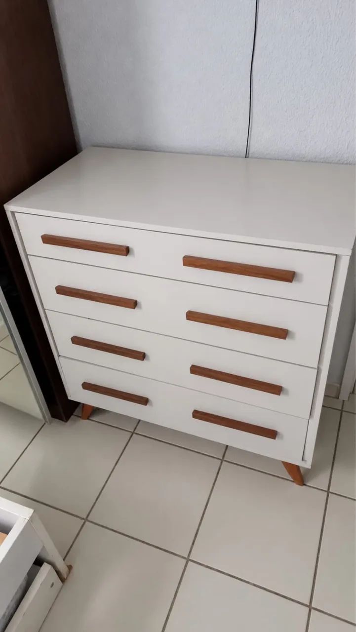 VENDO CÔMODA 