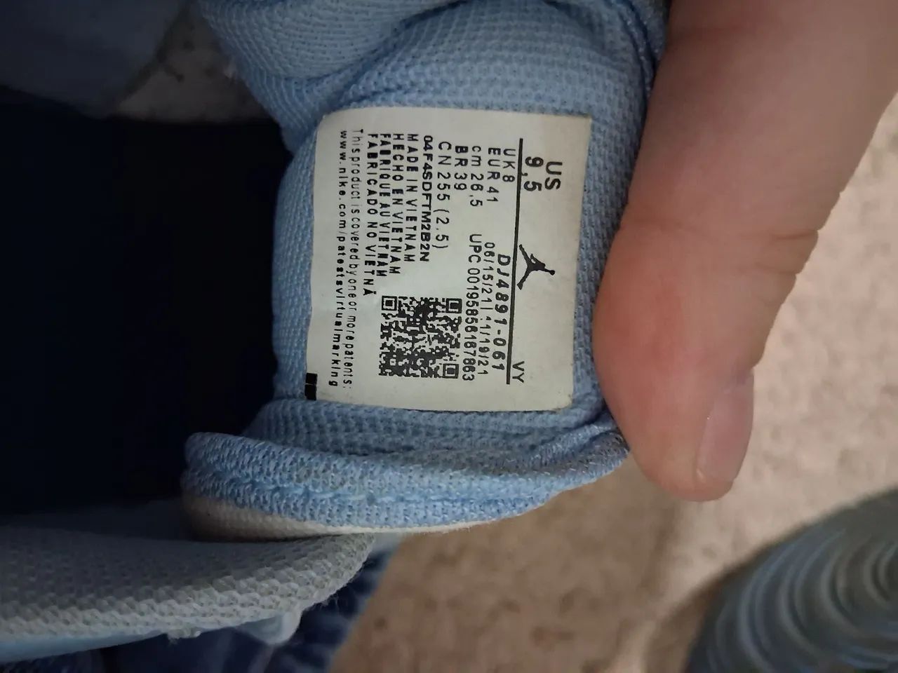 Tênis Nike air jordan original  - Foto 2