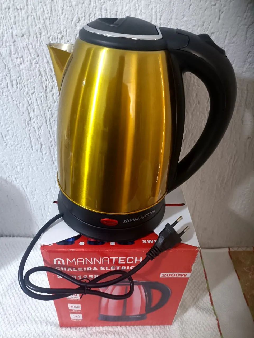 R$49,99 chaleira elétrica jarra eletrica 127v 2000wats novo ferver água  - Foto 5