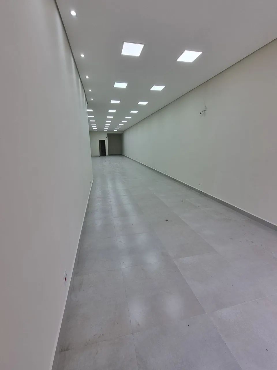 Aluga-se Galpão na Zona Norte - Foto 4