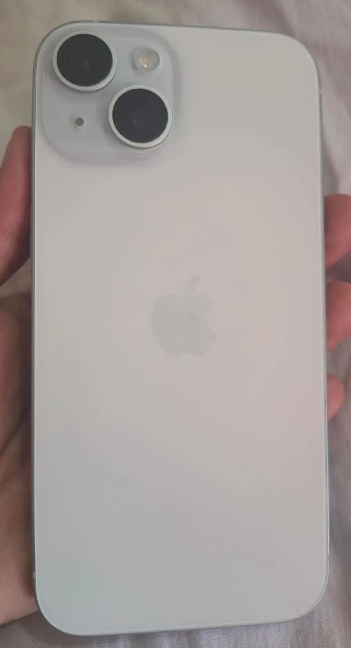 iPhone 15 