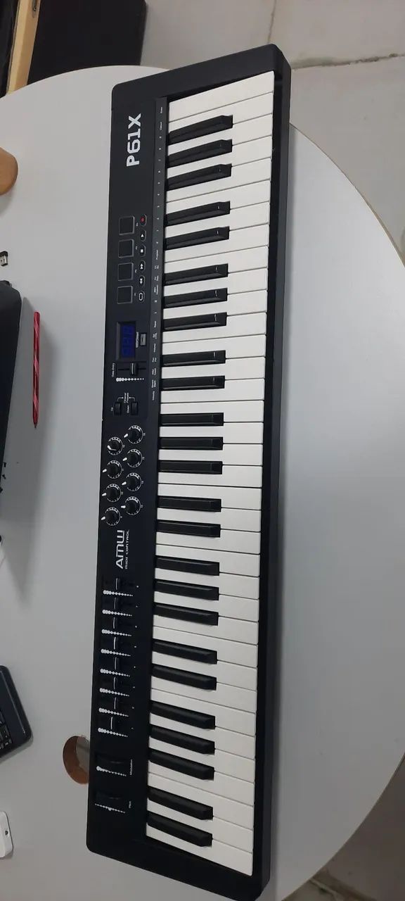 Teclado controlador. 