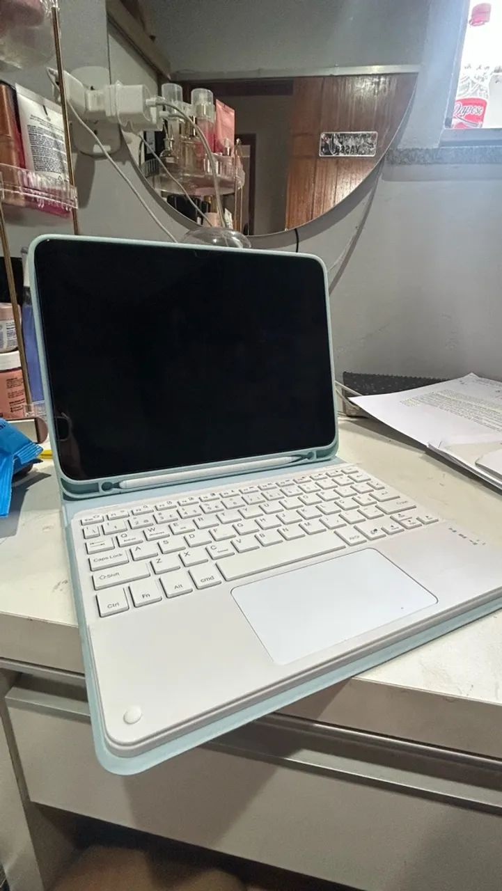 CAPINHA COM TECLADO PARA IPAD 11 - Foto 2