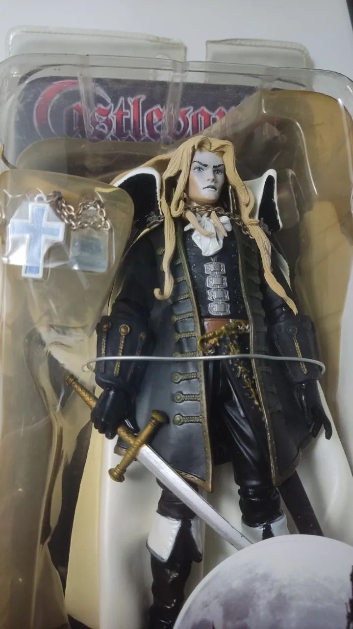 LACRADO - Action Figure Alucard Neca