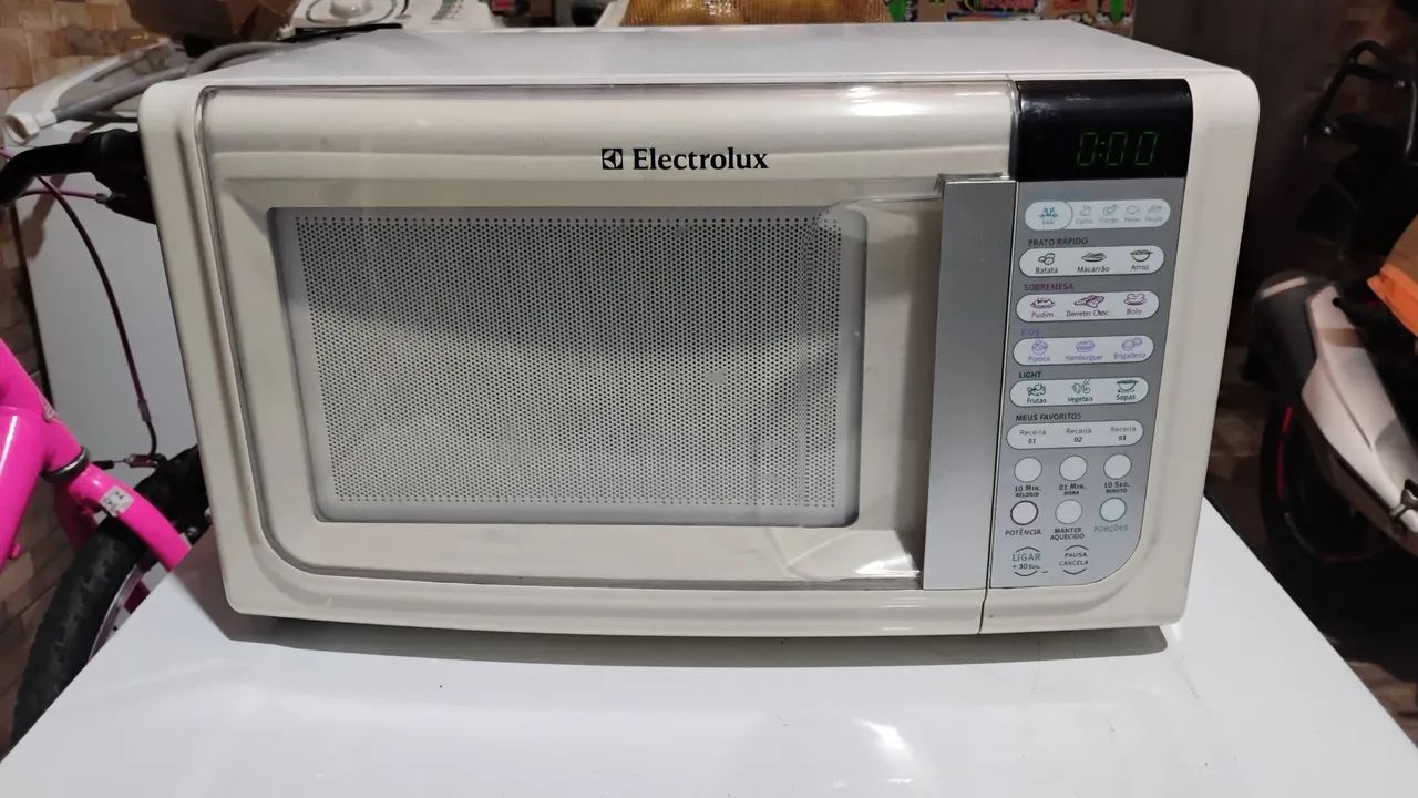Microondas Eletrolux 23 litros 