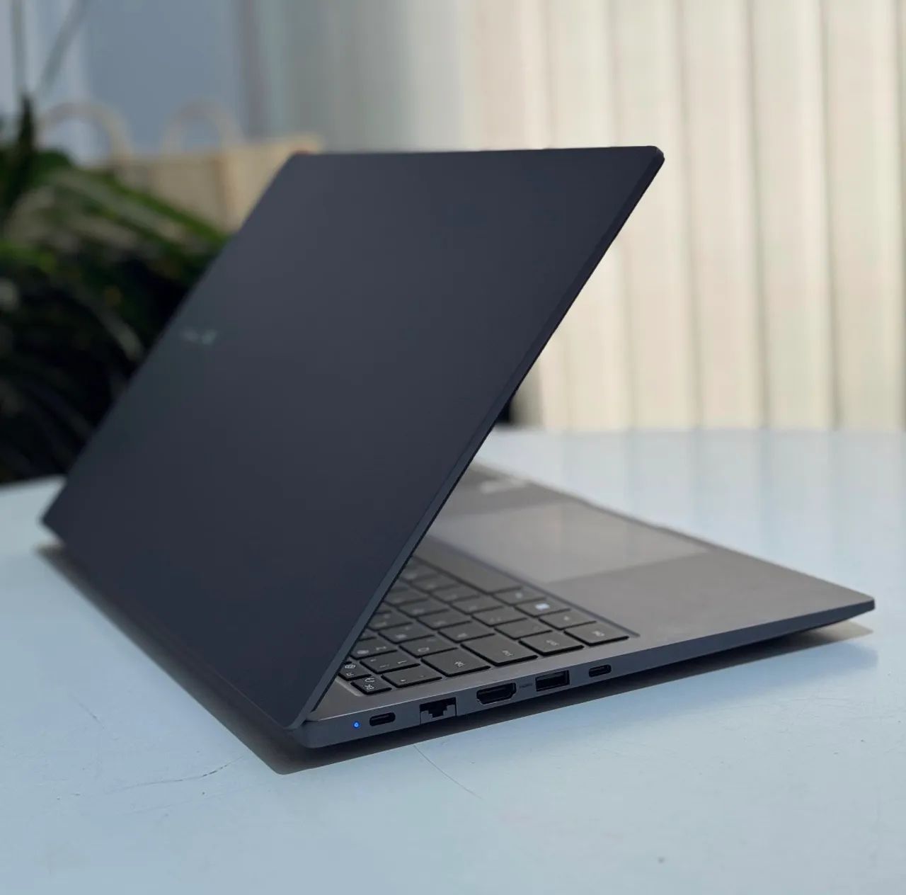 Notebook Samsung Galaxy Book 4 - Foto 2