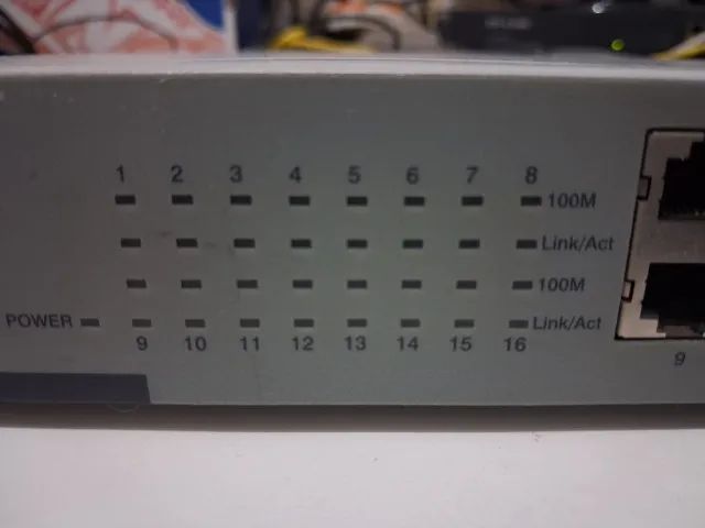 Switch Encore Enh916-nwy+ 16 Portas 10/100mbps - Foto 2