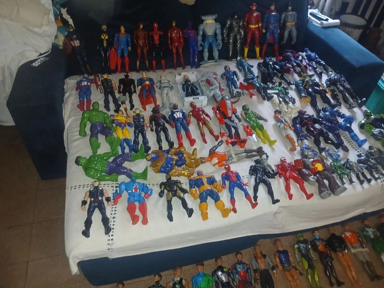 Bonecos Marvel Dc e max steel - Foto 5