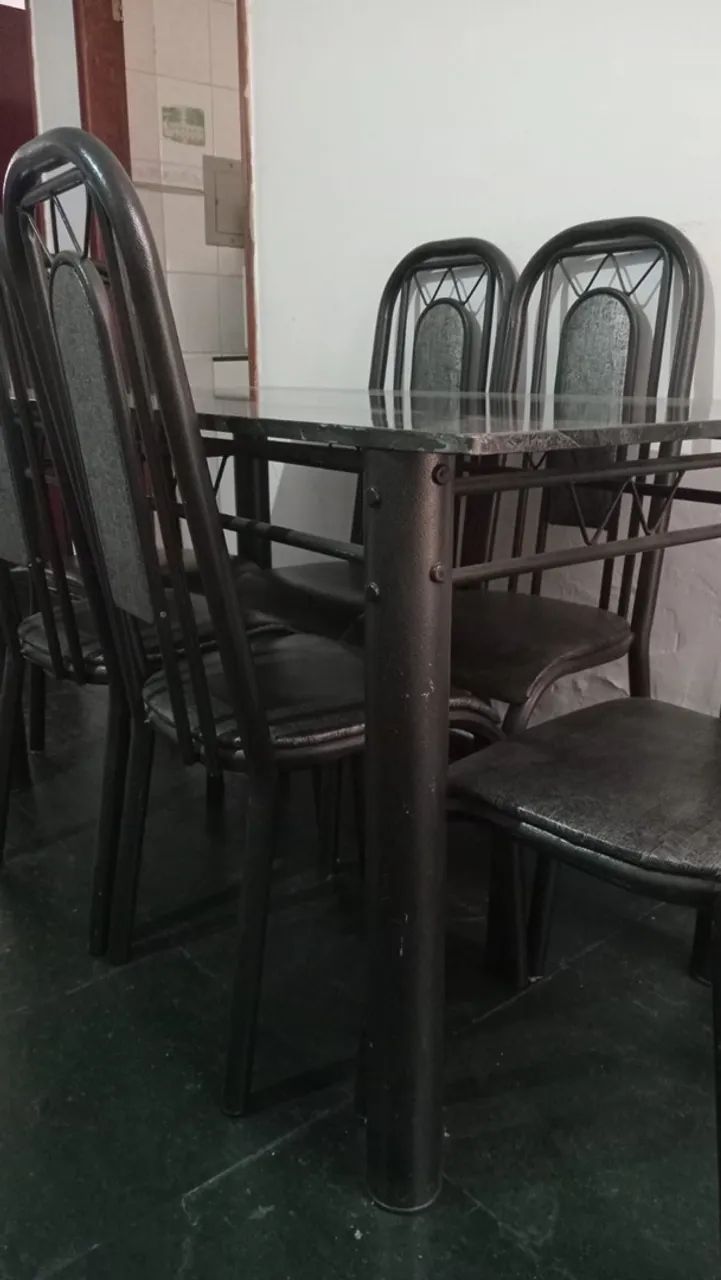 Mesa 6 Cadeiras Granito Preto Excelente Estado  - Foto 5