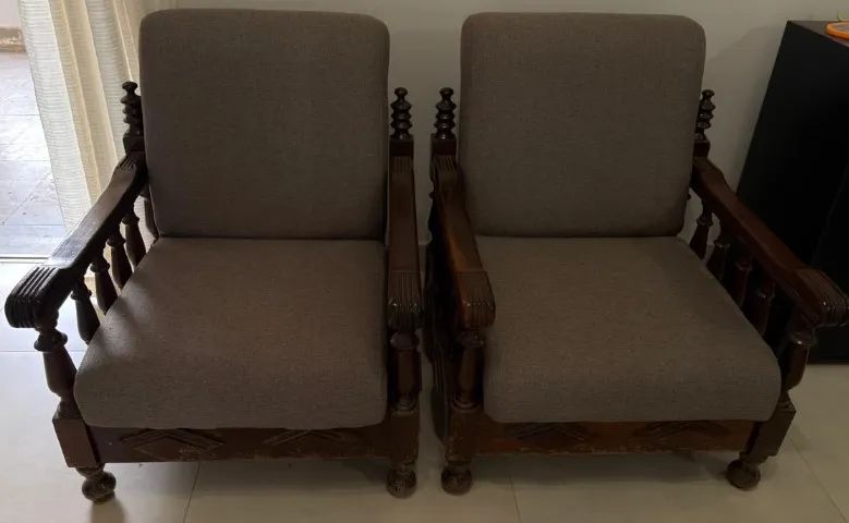 SOFA ESTILO COLONIAL EM MADEIRA DE LEI IMBUIA - Foto 3