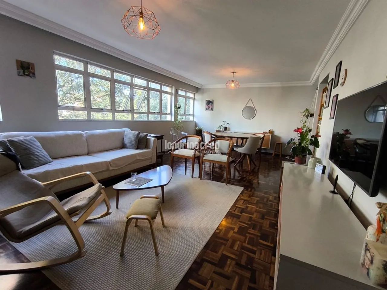 Apartamento Amplo no Centro de Cascavel | 3 Quartos (1 Suíte) e 138 m²
