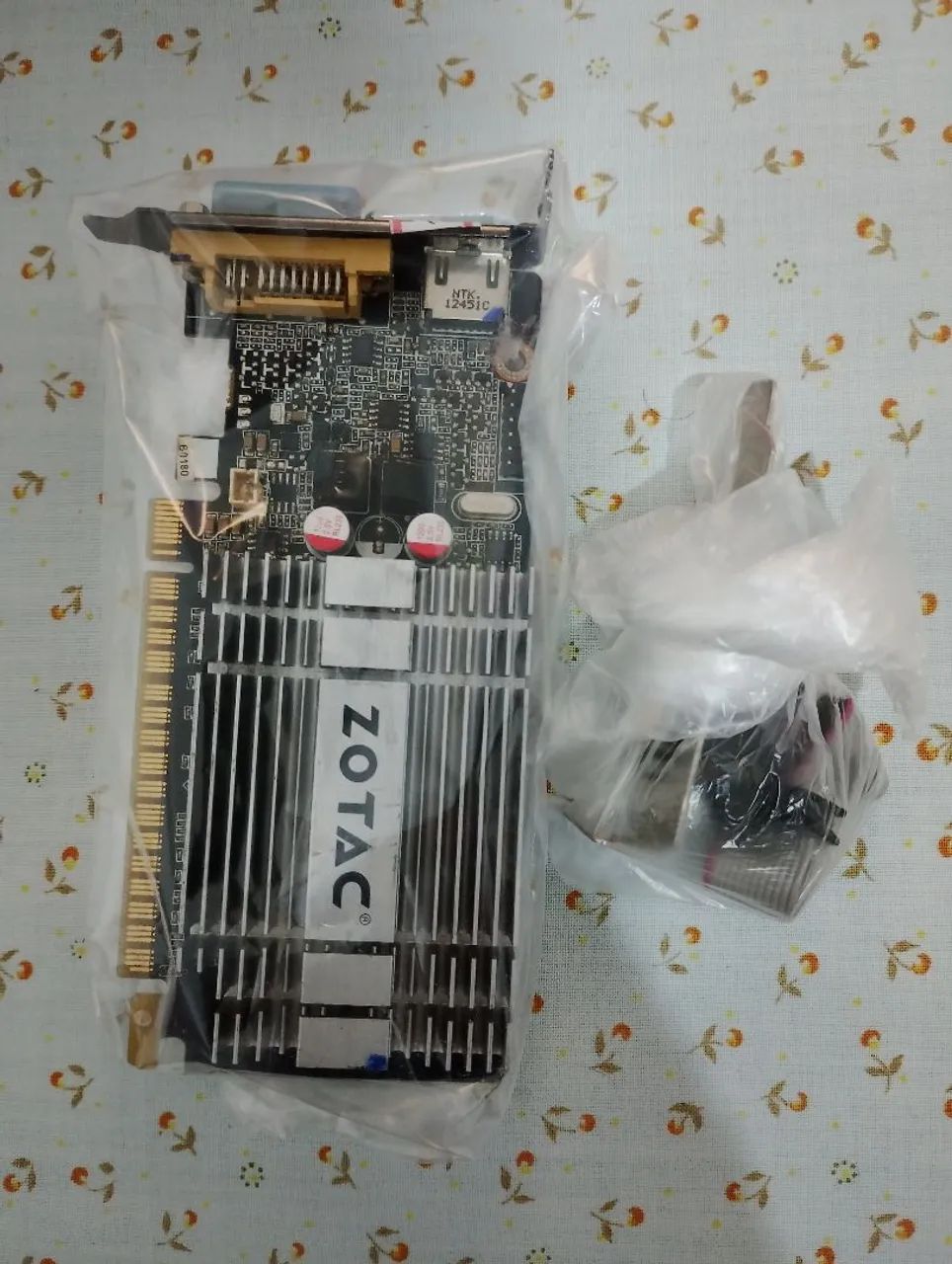 Praca de vídeo Zotac 1 GB memória  - Foto 2
