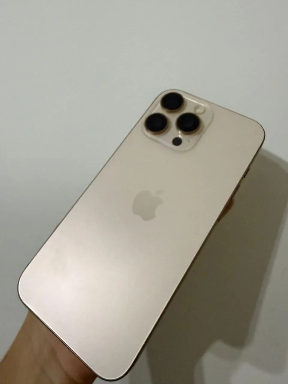 Iphone 16 Pro Max 256 88% de Bateria 100% Original - Celulares e