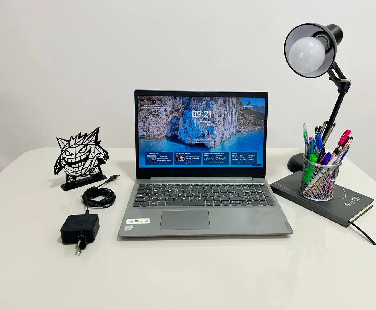 Notebook Lenovo Core i3 8ª Geração com SSD 