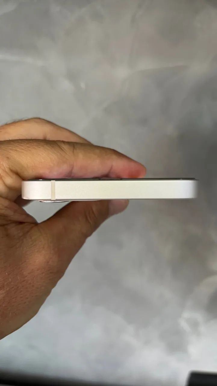 iPhone 12 64gb Branco seminovo - Foto 5