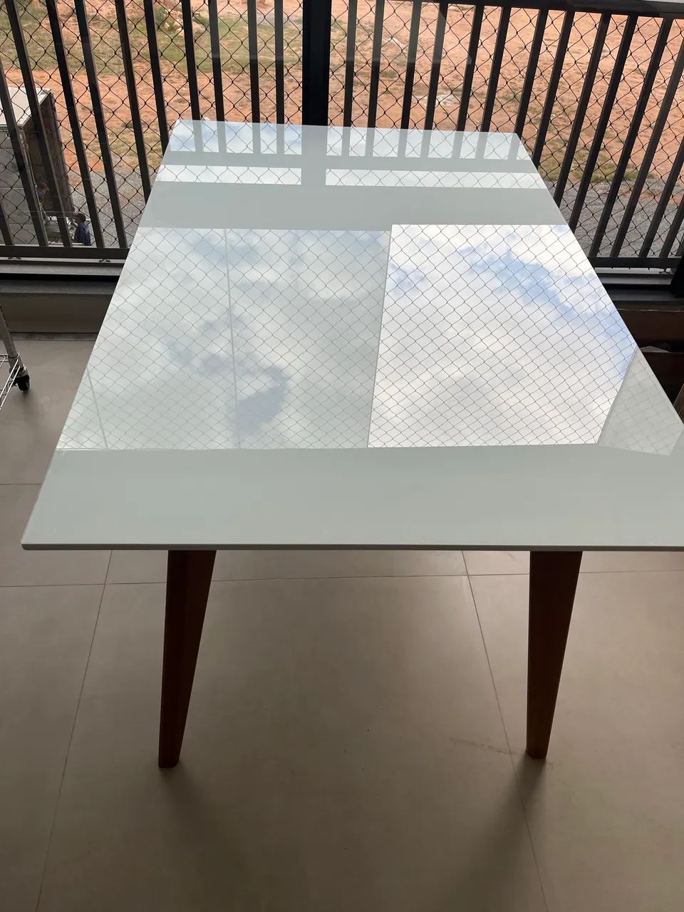 Mesa de jantar branca - Foto 2