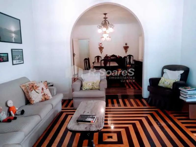 Triplex Casa de rua / Residencial / Urca - Foto 4