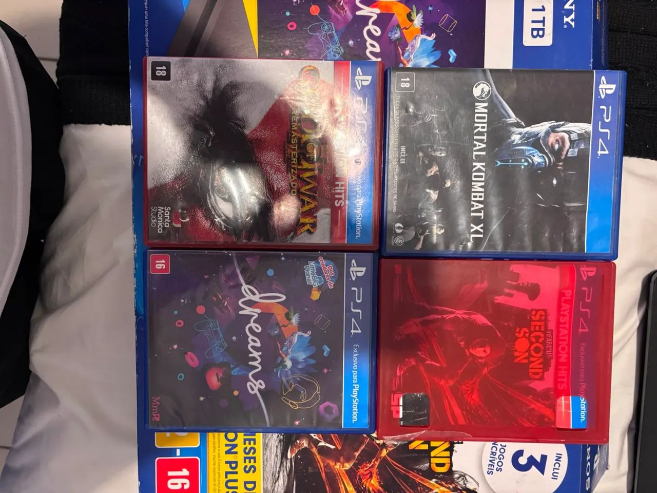 Vendo PS4 Slim 1TB, funcionando normalmente. - Foto 4