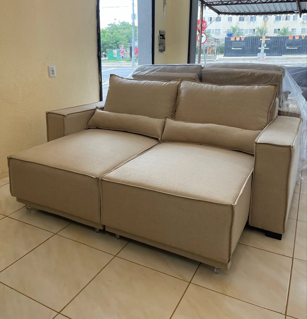 Sofá Retrátil Confort Molas Ensacadas 