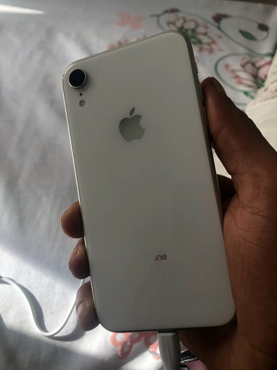 iPhone XR bom