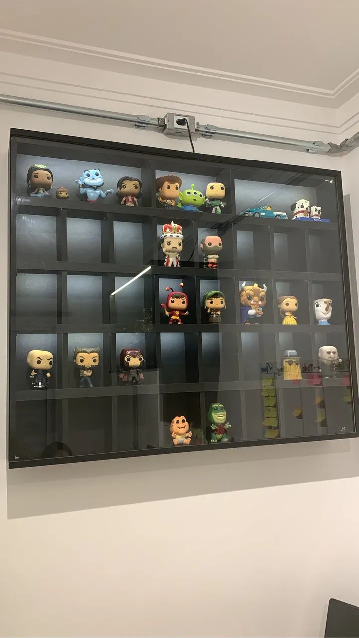 Expositor para Funko Pop com vidro e iluminação - até 40 unidades - Foto 2